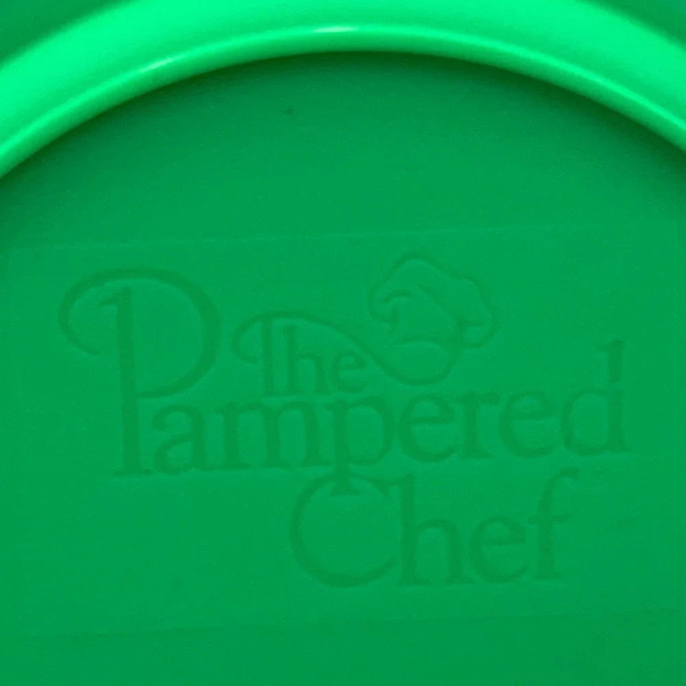 The Pampered Chef‎ Divided Plates Lot of 6 Picnic Plastic Plates Green Blue Teal